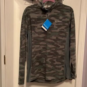 Columbia quarter zip